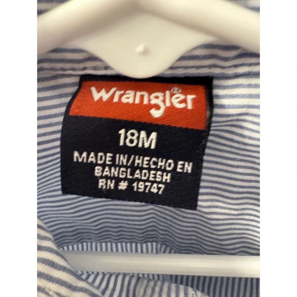 Wrangler‎ Boys 18 Months Bodysuit Long Sleeve Button Up Blue Plaid Shirt Logo